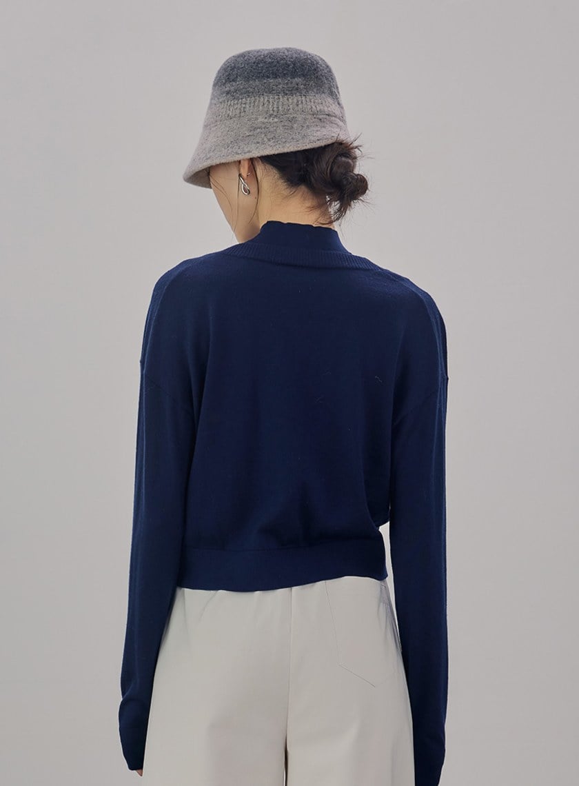 純羊毛V領針織罩衫